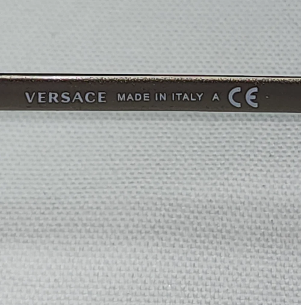 Versace nwot 2190